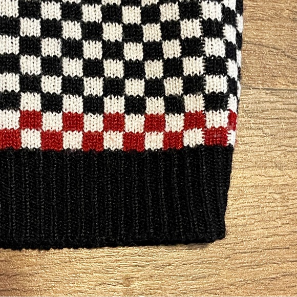 Vintage | Ami Knits | Checkered Button Front Knit Cardigan - Picture 6 of 8